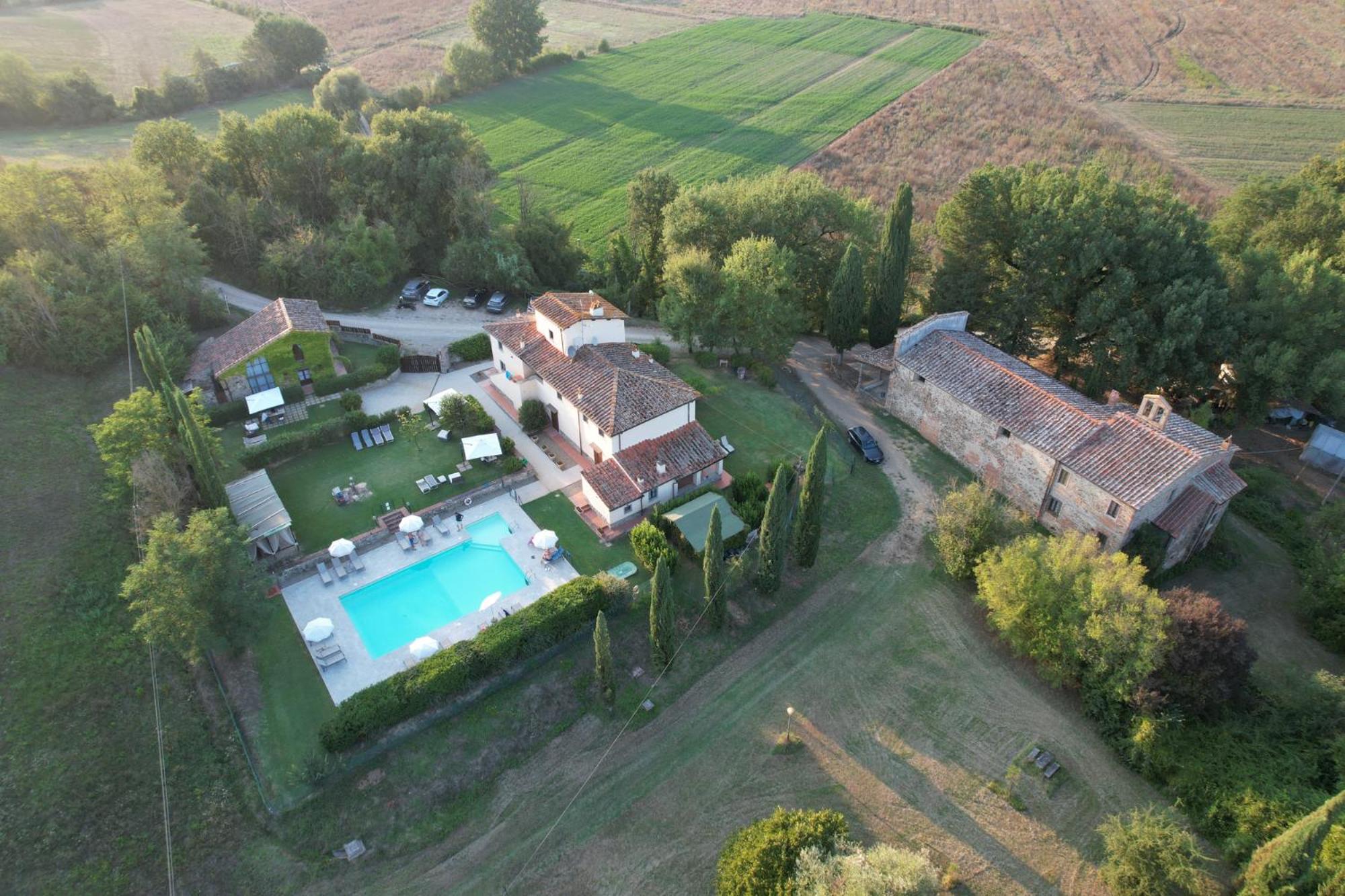 Borgo Santa Maria In Valle Laterina Exterior photo