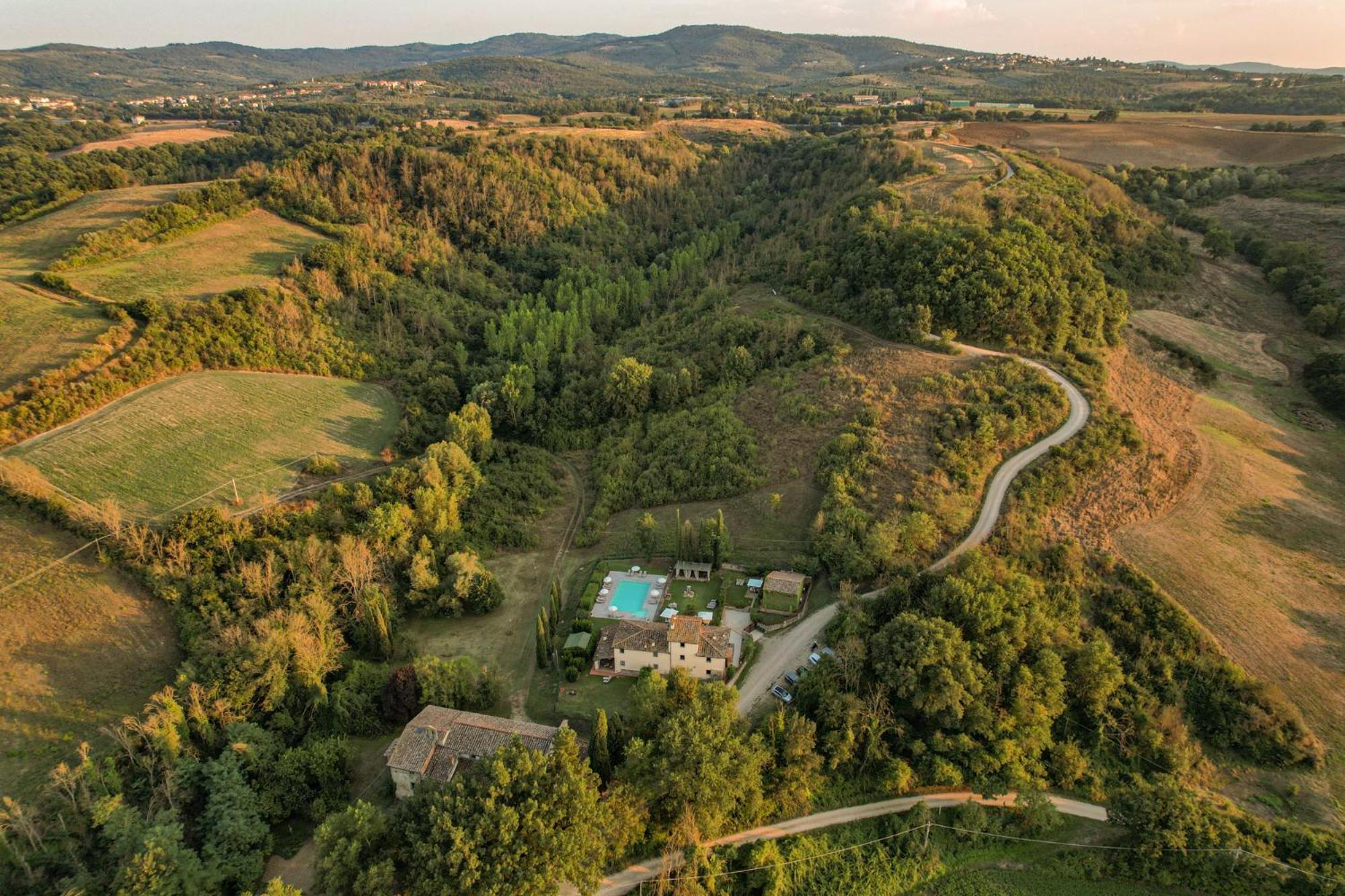Borgo Santa Maria In Valle Laterina Exterior photo