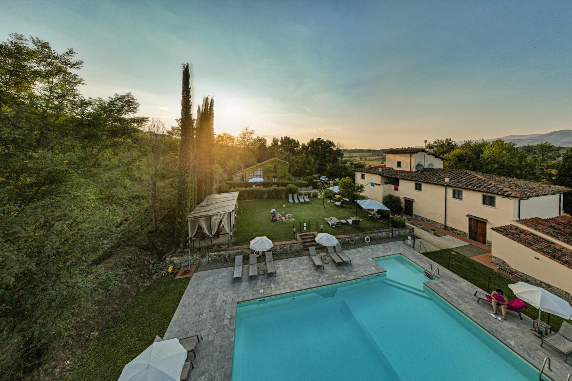 Borgo Santa Maria In Valle Laterina Exterior photo