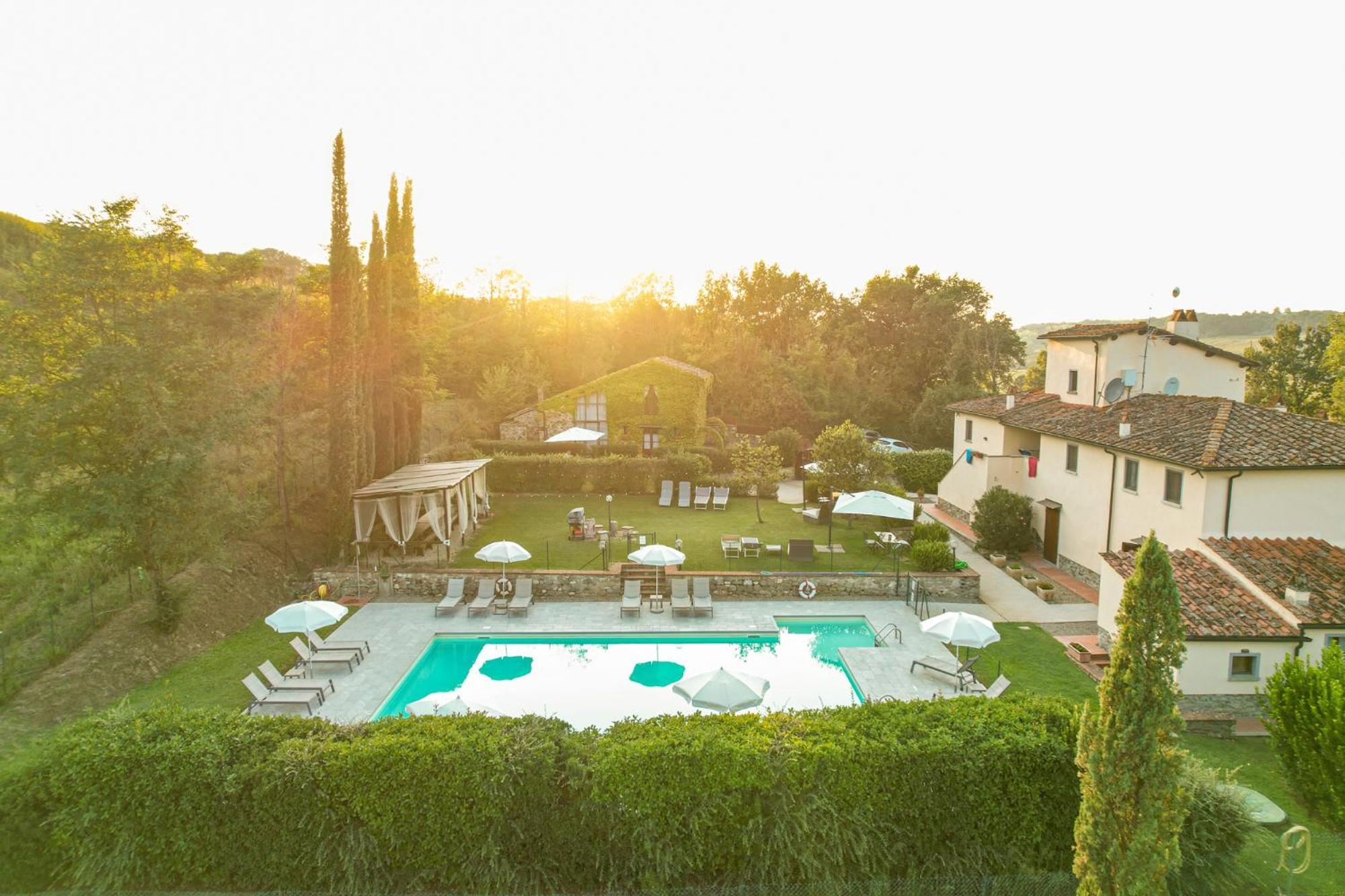 Borgo Santa Maria In Valle Laterina Exterior photo