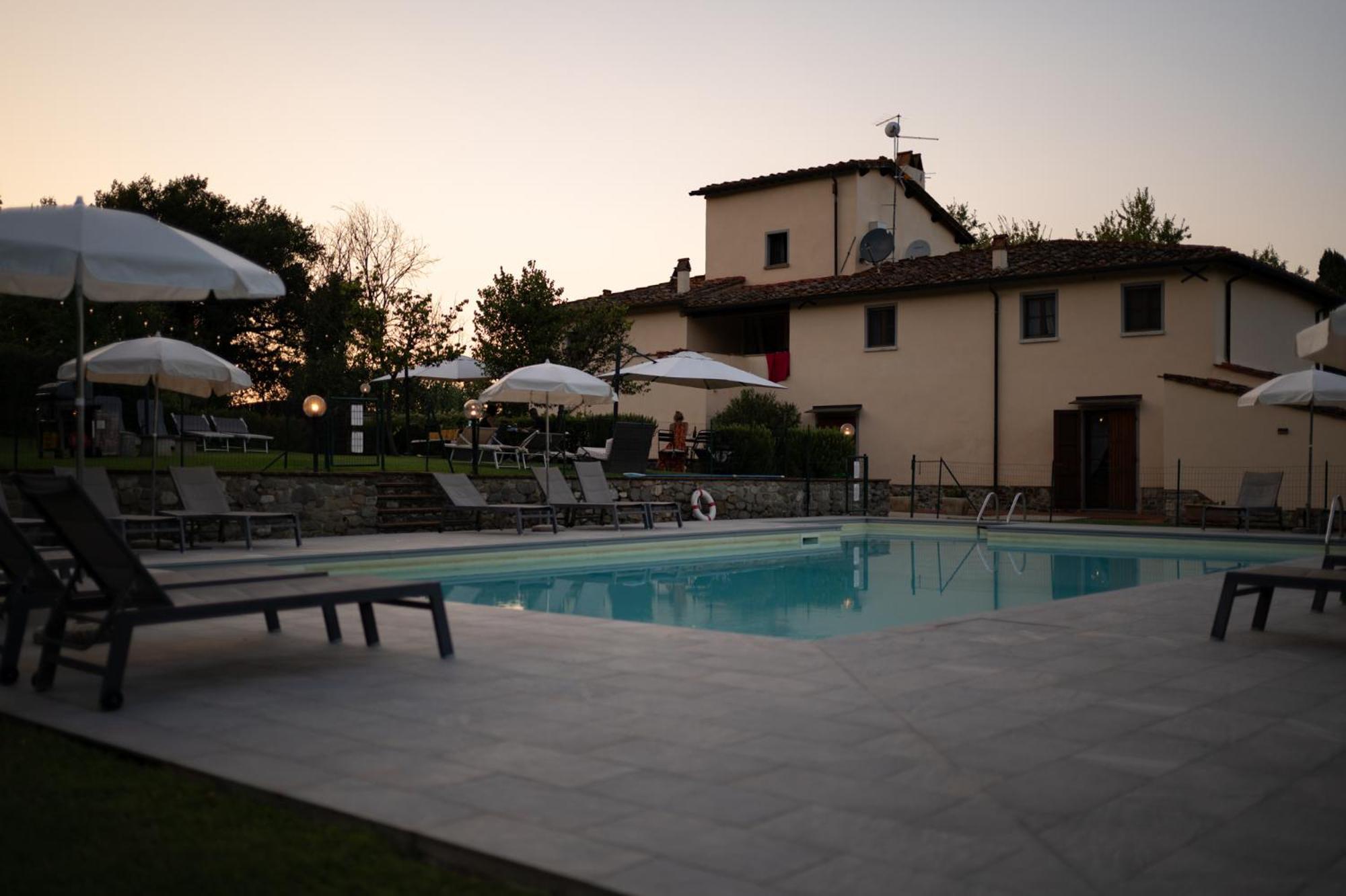 Borgo Santa Maria In Valle Laterina Exterior photo
